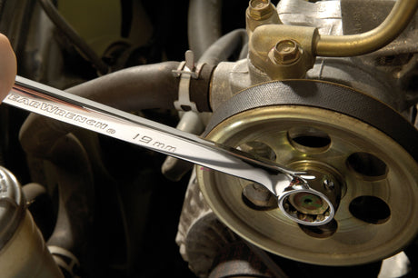 GEARWRENCH mechanics wrench in use