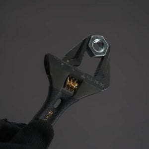 Fujiya Kurokin FLS-43-BG Lightweight Short Adjustable Wrench with Serrated Jaws
