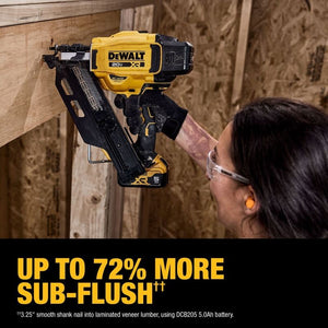 DEWALT DCN930P1 20V MAX Brushless Cordless 30 degree Paper Tape Framing Nailer Kit