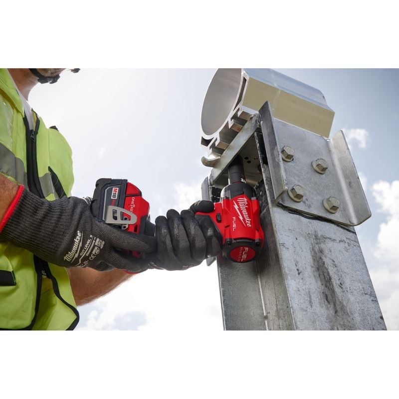 Milwaukee 3061-20 M18 FUEL 1/2in Controlled Torque Compact Impact Wrench w/ TORQUE-SENSE