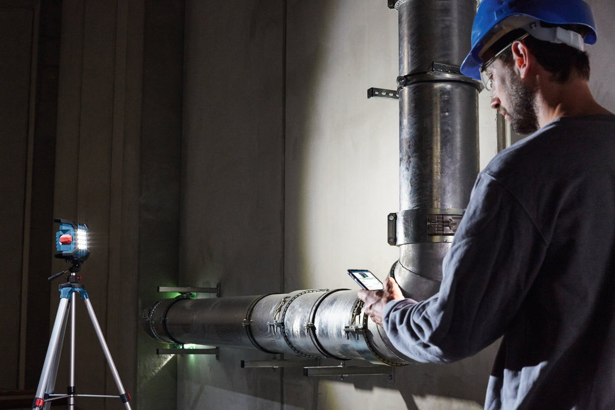 Bosch GLI18V - 1200 18V Connected LED Floodlight (Bare Tool) - Mississauga Hardware Centre Inc