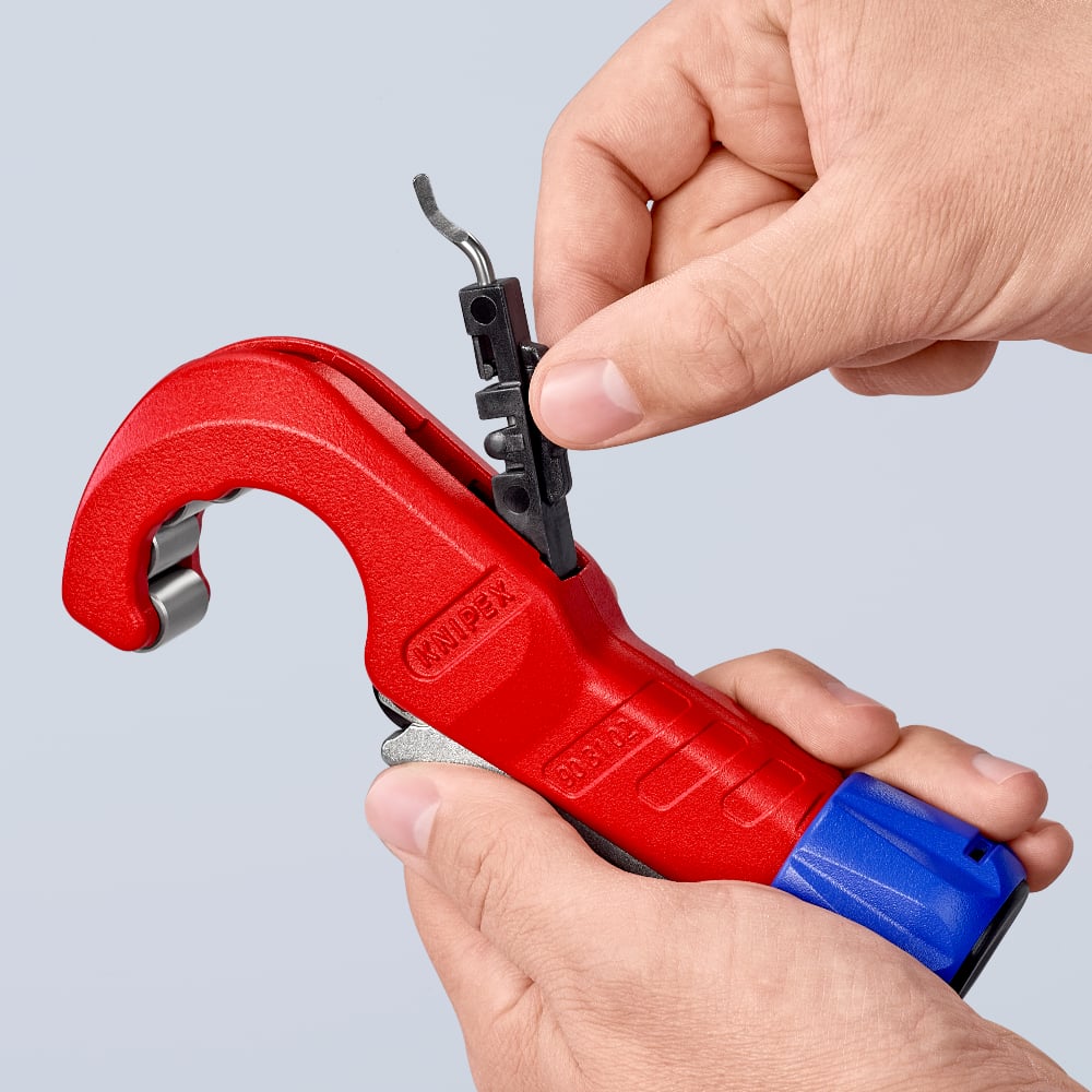 KNIPEX 90 31 02 SBA KNIPEX TubiX® Pipe cutters
