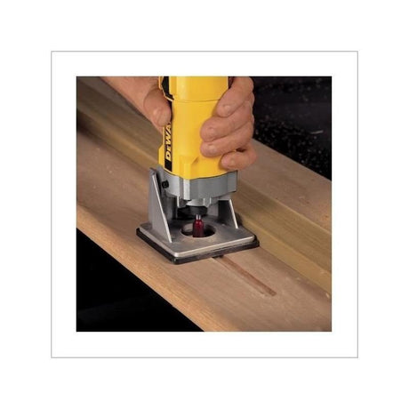 DEWALT | D26670 Compact Router - Mississauga Hardware Centre Inc