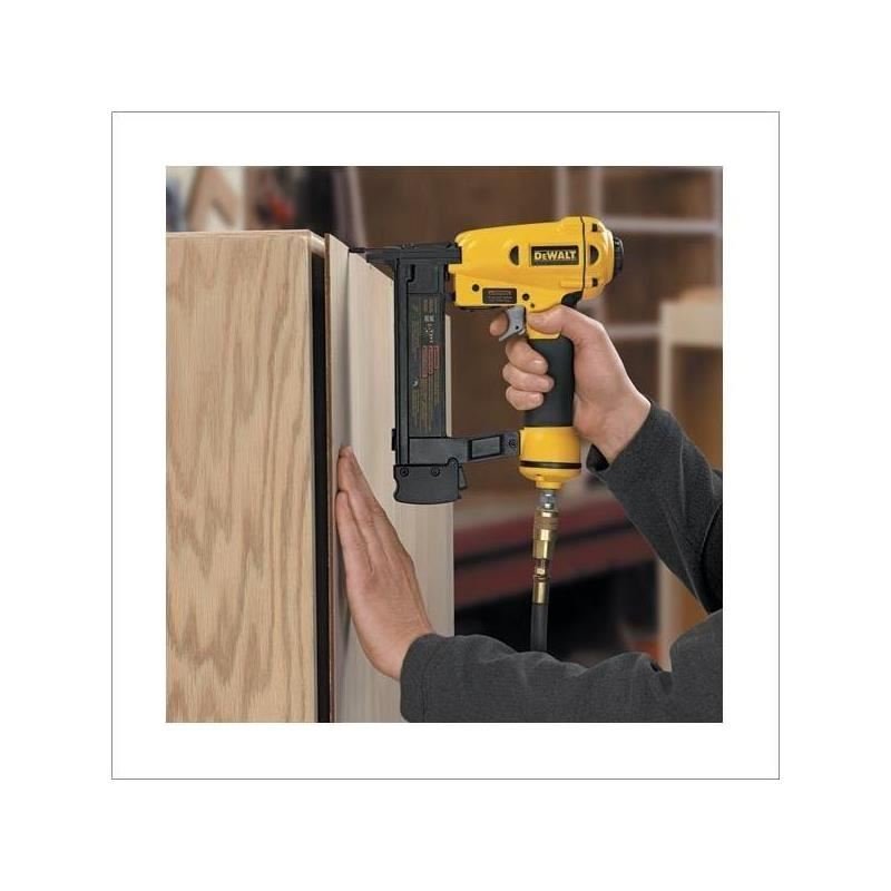 DEWALT | D51422K 18 - Gauge 1 - 1/2" x 1/4" Narrow Crown Stapler - Mississauga Hardware Centre Inc
