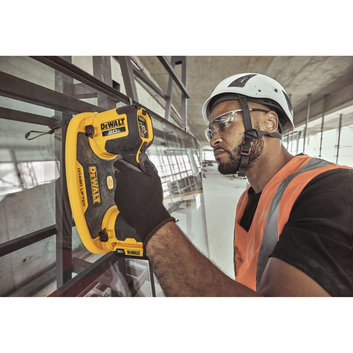 DEWALT DCE592D1 20V MAX* GRABO LIFTER Kit - Mississauga Hardware Centre Inc