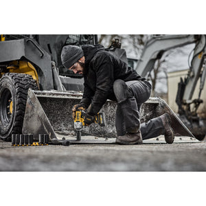 DEWALT DCF964B 20V MAX* XR® Brushless Cordless 3/4 In. High Torque Impact Wrench with Hog Ring Anvil (Tool Only) - Mississauga Hardware Centre Inc