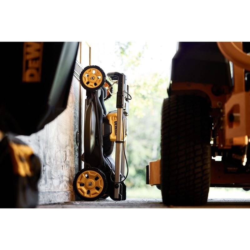 DEWALT DCMWSP650Y2 - CA 60V MAX Cordless Brushless RWD, Self Propelled Mower Kit - Mississauga Hardware Centre Inc