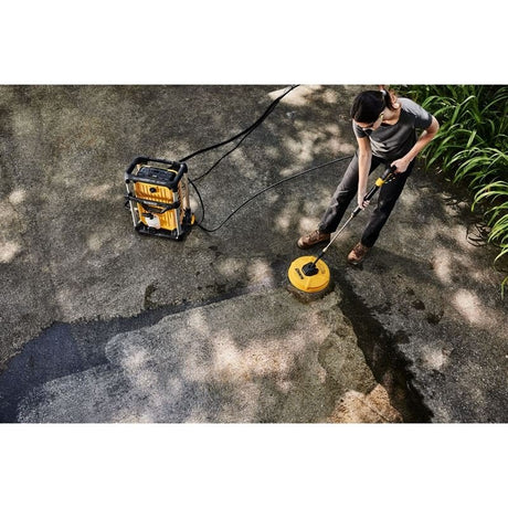 DEWALT | DWZPWSC12 12 in. Surface Cleaner - Mississauga Hardware Centre Inc