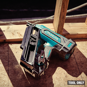 Makita DBN900ZK 18V LXT® Lithium‑Ion Cordless 30º Clipped Head 3‑1/2" Framing Nailer, Tool Only