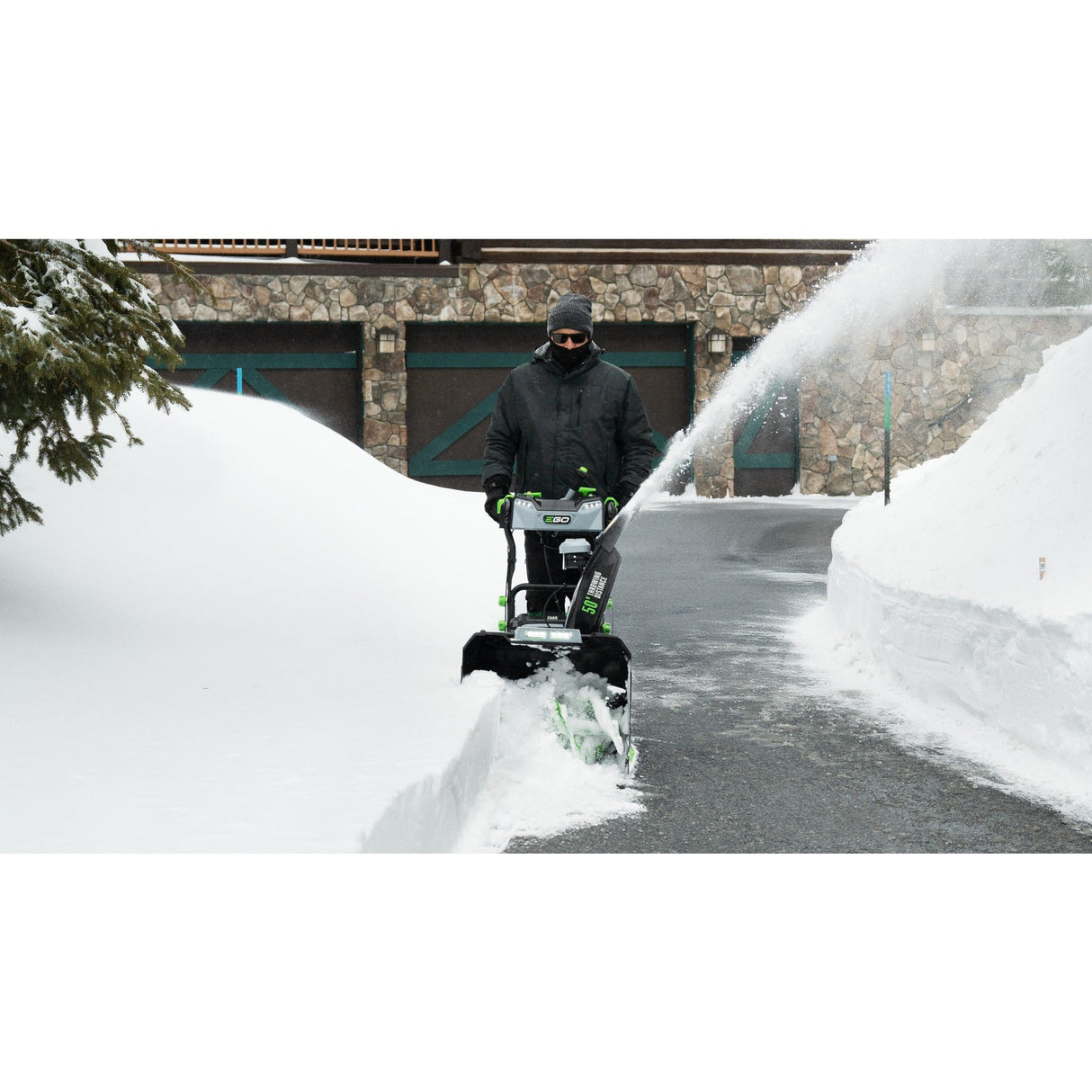 EGO SNT2416 POWER+ 24 in. Self - Propelled 2 - Stage XP Snow Blower with Peak Power™ and 2 x 10.0 Ah Batteries and Dual Port Charger - Mississauga Hardware Centre Inc