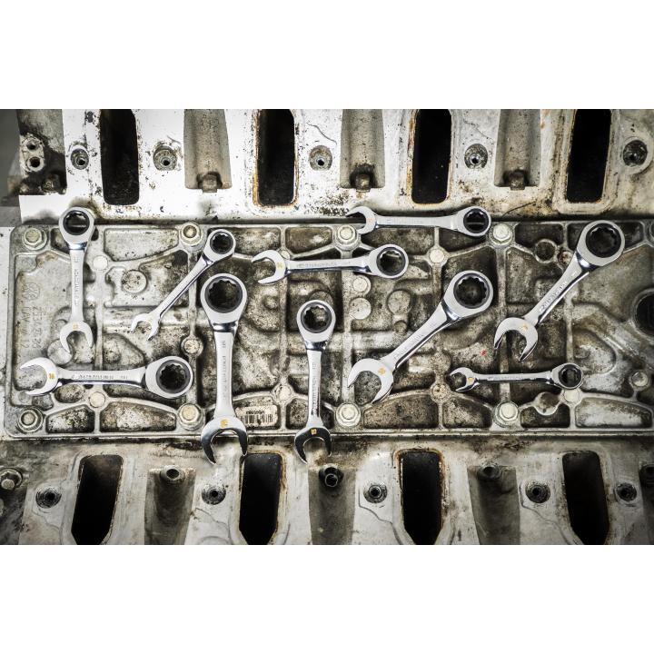 GEARWRENCH 86850 10 Piece 90 - Tooth 12 Point Metric Stubby Ratcheting Combination Wrench Set - Mississauga Hardware Centre Inc