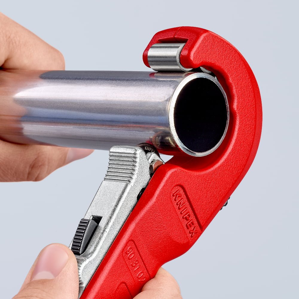 KNIPEX PIPE CUTTER - Mississauga Hardware Centre Inc
