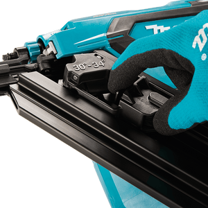Makita DBN900ZK 18V LXT® Lithium‑Ion Cordless 30º Clipped Head 3‑1/2" Framing Nailer, Tool Only - Mississauga Hardware Centre Inc