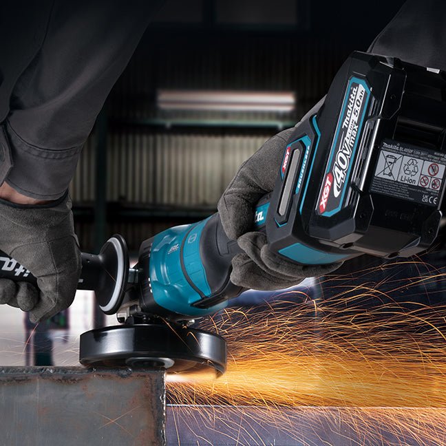 Makita GA051GZ 40Vmax XGT Brushless 6" Angle Grinder w/Paddle Switch - Tool Only - Mississauga Hardware Centre Inc