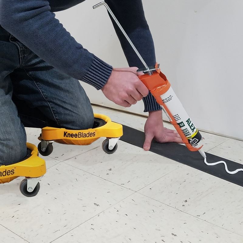 MILESCRAFT 1603 KneeBlades Rolling Knee Pads - Mississauga Hardware Centre Inc