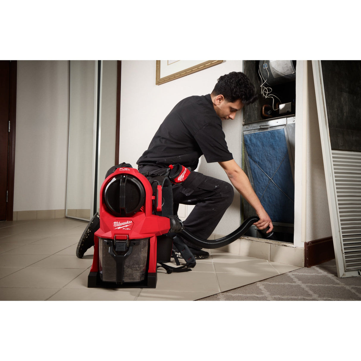 Milwaukee 0895 - 20 M18 FUEL™ 3 - in - 1 Backpack Vacuum - Mississauga Hardware Centre Inc