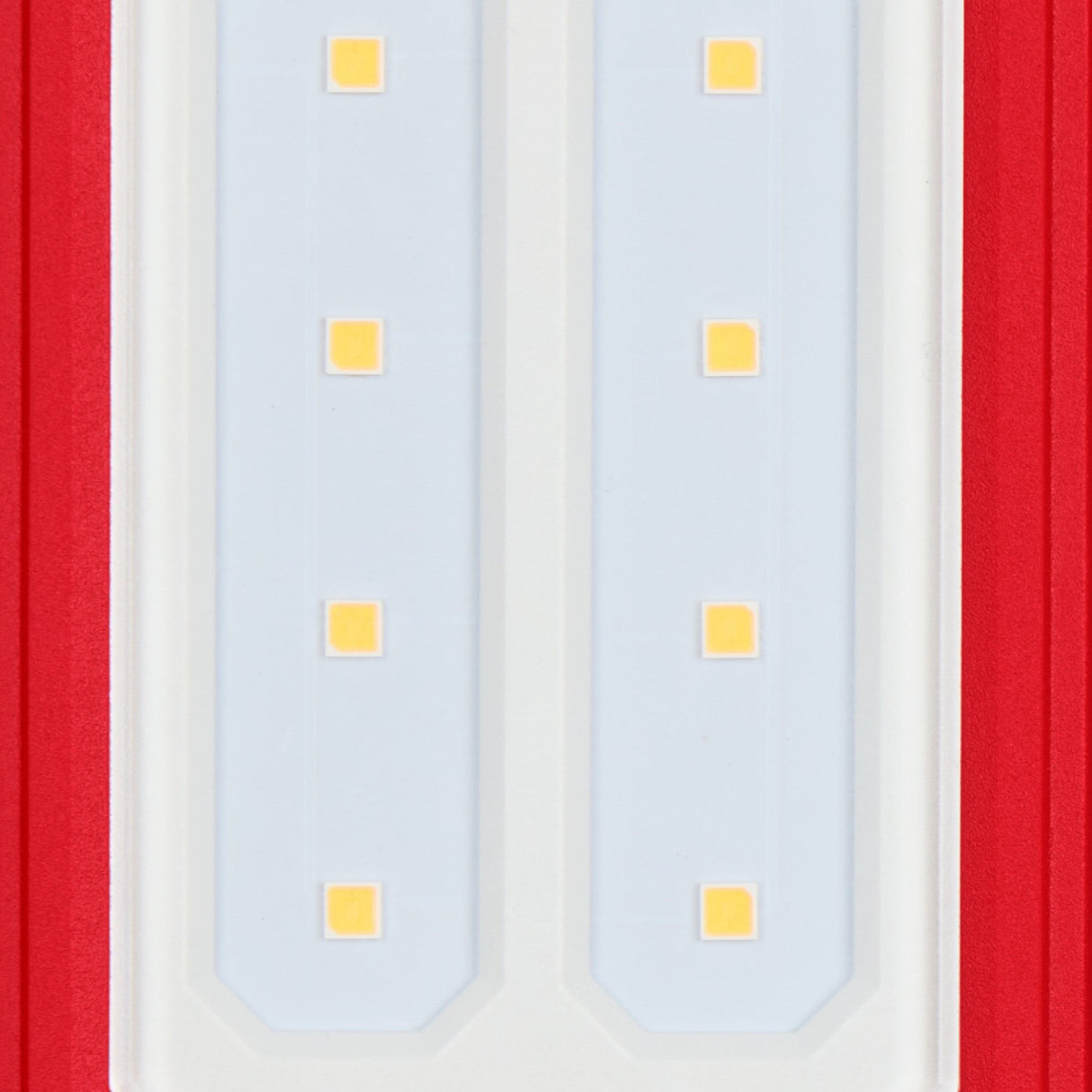 Milwaukee 2013R Milwaukee® Rechargeable Low - Profile Magnetic Task Light - Mississauga Hardware Centre Inc