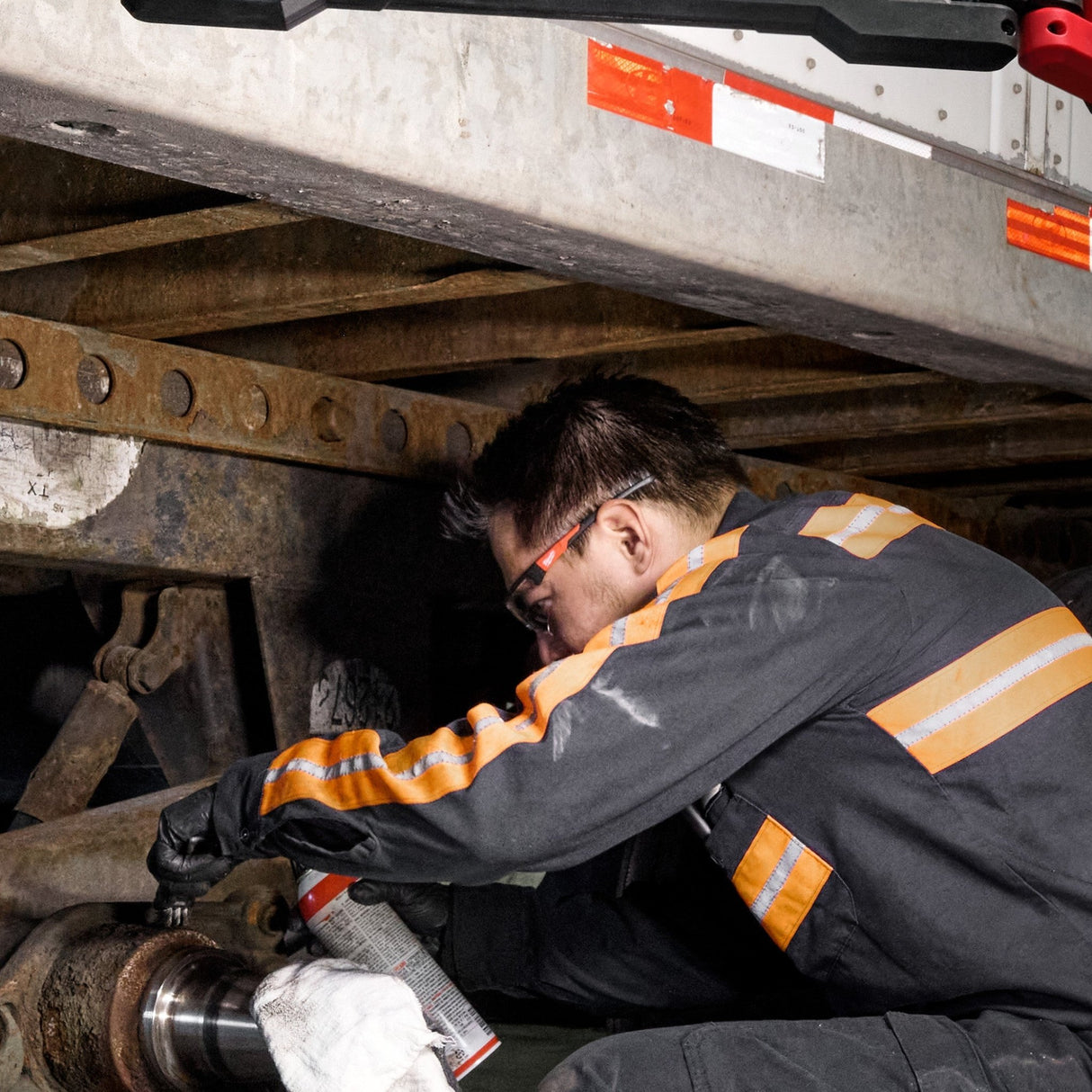 Milwaukee 2129 - 20 M18™ Magnetic Extendable Boom Light - Mississauga Hardware Centre Inc