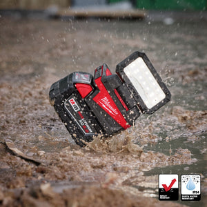 Milwaukee 2359 - 20 M18™ ROVER™ Compact Folding Flood Light w/ USB Charging - Mississauga Hardware Centre Inc