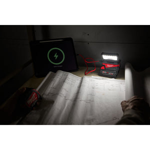 Milwaukee 2359 - 20 M18™ ROVER™ Compact Folding Flood Light w/ USB Charging - Mississauga Hardware Centre Inc