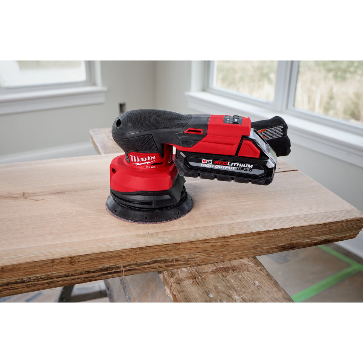 Milwaukee 2837 - 20 M18­ FUEL™ 5" Random Orbital Sander - Mississauga Hardware Centre Inc