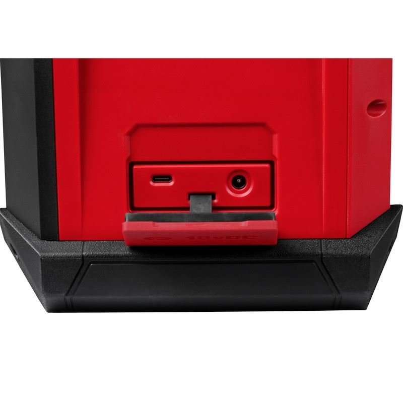 Milwaukee 2952 - 20 M18 Bluetooth Jobsite Radio - Mississauga Hardware Centre Inc