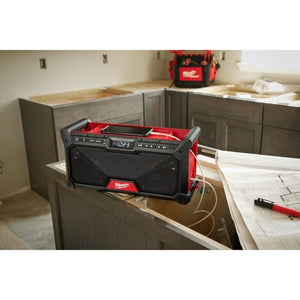 Milwaukee 2952 - 20 M18 Bluetooth Jobsite Radio - Mississauga Hardware Centre Inc