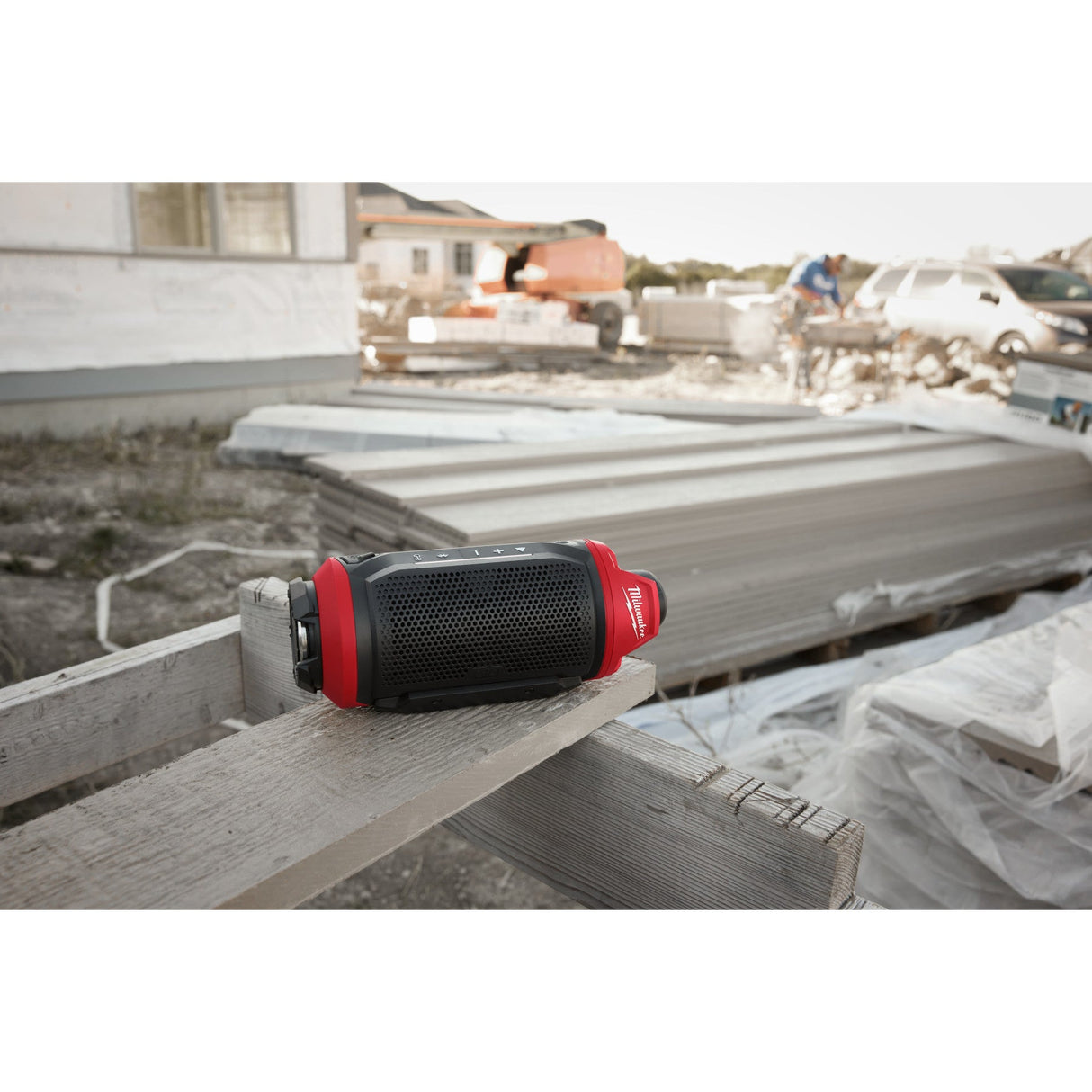 Milwaukee 2955 - 20 M12™ Bluetooth® Jobsite Speaker w/ PACKOUT™ Compatibility - Mississauga Hardware Centre Inc