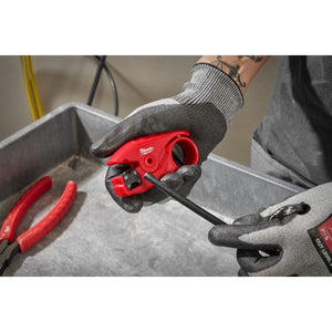 Milwaukee 48 - 22 - 3064 Coax Stripper - Mississauga Hardware Centre Inc