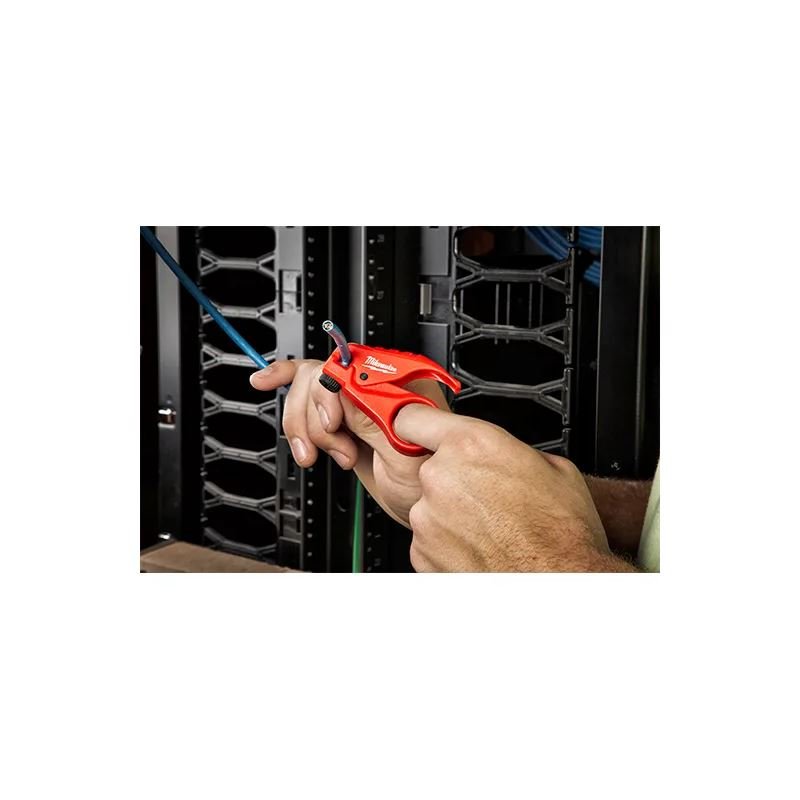 Milwaukee | 48 - 22 - 3065 Universal Twisted Pair Stripper - Mississauga Hardware Centre Inc