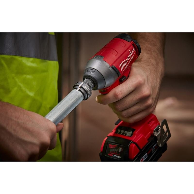 Milwaukee 48 - 32 - 2350 SHOCKWAVE Conduit Reaming Bit Holder - Mississauga Hardware Centre Inc