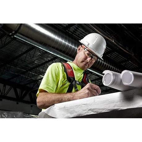 Milwaukee 48 - 73 - 2205 Anti Scratch Safety Glasses With +2.00 Magnifying Lenses - Mississauga Hardware Centre Inc