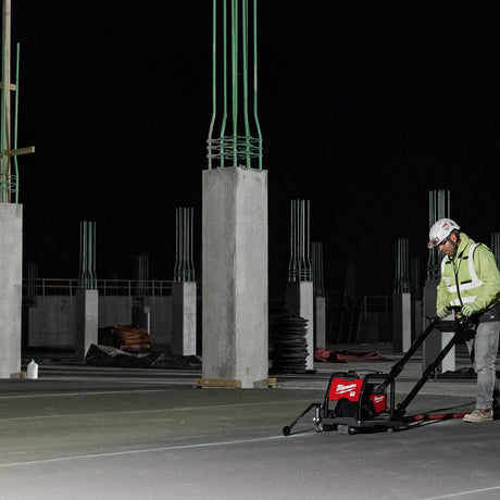 Milwaukee MXF040 - 1XC ROCKET™ Dual Power Compact Tower Light - Mississauga Hardware Centre Inc