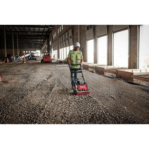 Milwaukee MXF220 - 2HD MX FUEL 20in Plate Compactor Kit - Mississauga Hardware Centre Inc