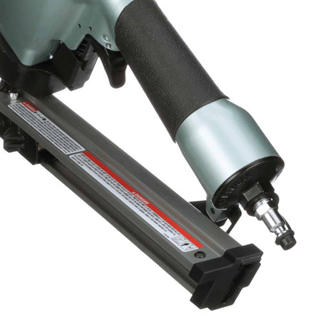 metabo HPT NR38AKM 36 Degree 1-1/2 Inch Strap-Tite® Metal Connector Nailer