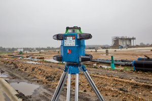 Bosch GRL4000-90CHVGK 18V REVOLVE4000 Connected Green-Beam Self-Leveling Horizontal/Vertical Rotary Laser Kit with (1) CORE18V® 4 Ah Advanced Power Battery