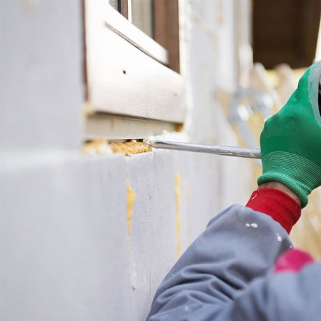 POWERSEAL 123155 WINDOW and DOOR GUN FOAM SEALANT 680G - Mississauga Hardware Centre Inc