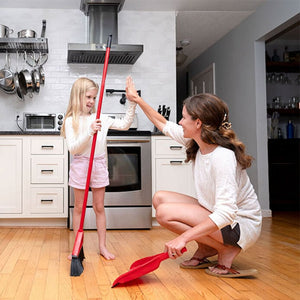 Vileda Oskar® Broom with Dustpan - Mississauga Hardware Centre Inc