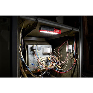 2112 - 21 USB Rechargeable Rover Pocket Flood Light - Mississauga Hardware Centre IncMilwaukee2112-21