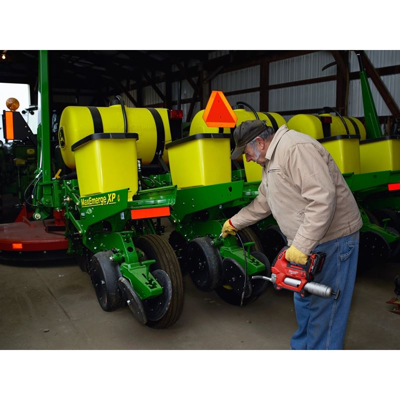 2646 - 22CT M18 18 Volt Lithium - Ion Cordless 2 - Speed Grease Gun Kit - Two Battery - Mississauga Hardware Centre IncMilwaukee2646-22CT