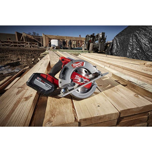 2732 - 20 M18 FUEL 18 Volt Lithium - Ion Brushless Cordless 7 - 1/4 in. Circular Saw - Tool Only - Mississauga Hardware Centre IncMilwaukee2732-20