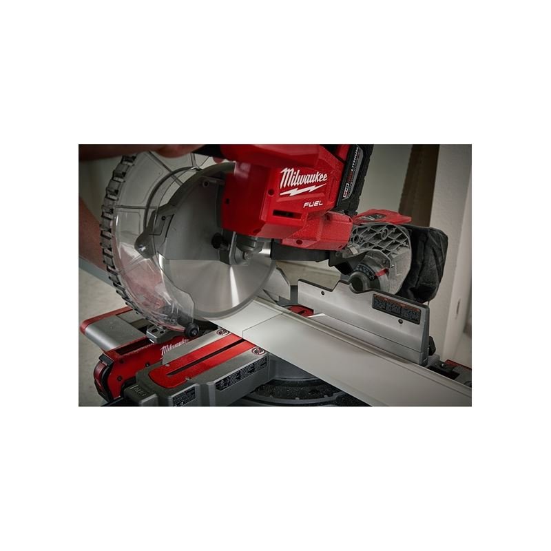 2734 - 20 M18 FUEL 18 Volt Lithium - Ion Brushless Cordless Dual Bevel Sliding Compound Miter Saw - Tool Only - Mississauga Hardware Centre IncMilwaukee2734-20