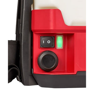 2820 - 21WS M18 18 Volt Lithium - Ion Cordless SWITCH TANK 4 Gallon Backpack Water Supply Kit - Mississauga Hardware Centre Inc