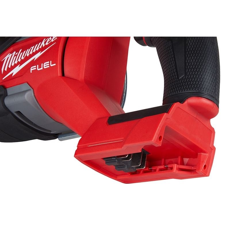 2821 - 22 M18 FUEL 18 Volt Lithium - Ion Brushless Cordless SAWZALL Reciprocating Saw Kit - Mississauga Hardware Centre Inc