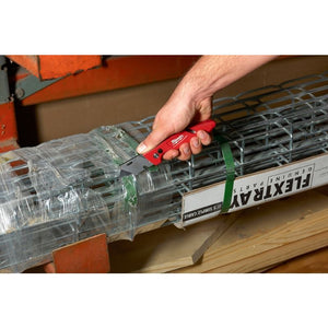 48 - 22 - 1901 FASTBACK Utility Knife - Mississauga Hardware Centre IncMilwaukee48-22-1901