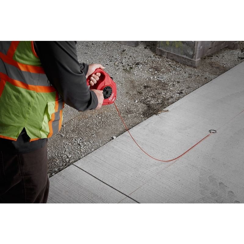 48 - 22 - 3910 100 ft. Extra Bold Large Capacity Chalk Reel - Mississauga Hardware Centre IncMilwaukee48-22-3910