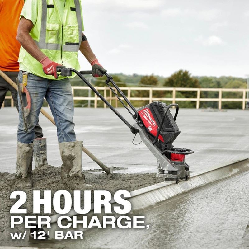 Milwaukee MXF381-2CP MX FUEL Vibratory Screed Kit