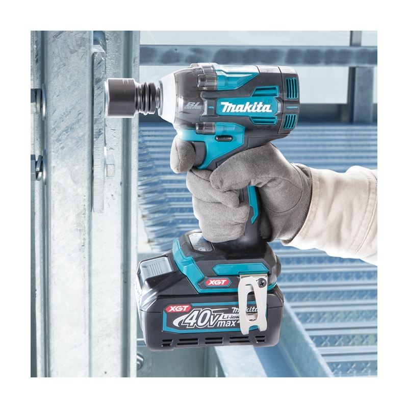 Makita TW005GM102 40V MAX XGT Li-Ion (4.0 Ah) 1/2in Impact Wrench Kit with Brushless Motor