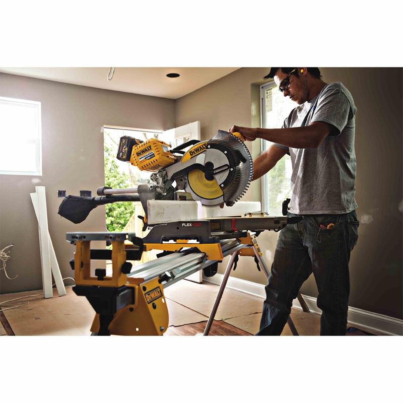 DEWALT Flexvolt DHS790AT2 12"(305mm) 120V Max* Double Bevel Sliding Compound Miter Saw Kit with CUTLINE(TM) Blade Positioning System (Includes 120V adapter, 2 batteries, and dual port fast charger)
