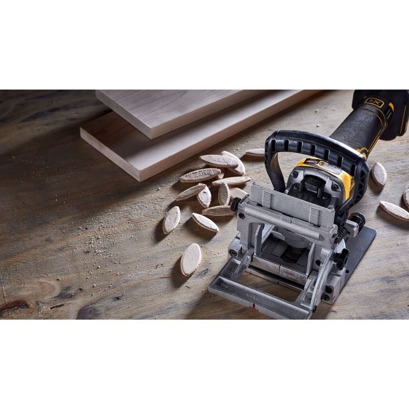 DEWALT DCW682B 20V MAX XR BRUSHLESS CORDLESS BISCUIT JOINER (Tool Only)